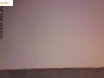 girl
        alexyakitsune cam image #3495906