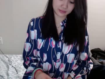 girl
        london_tipton cam image #1968477