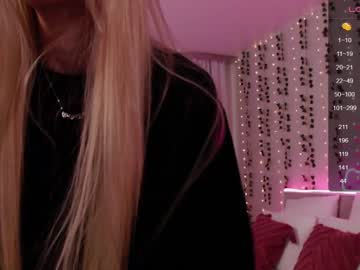 girl
        vonnalein cam image #1489437