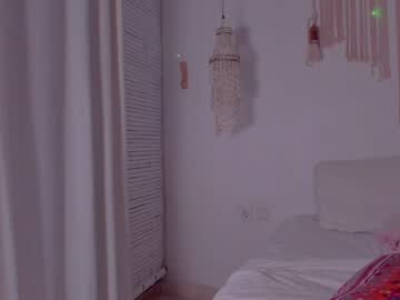 girl
        _milkyway cam image #711023
