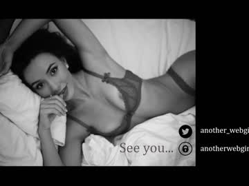 girl
        _mariarty_ cam image #1185280