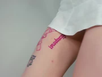 girl
        deva_alice cam image #1261490