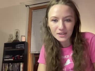 girl
        paisleysnowxo cam image #4151633