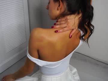 girl
        cassandra_diaz cam image #2164947