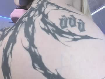 girl
        unachimbaherida cam image #3640390