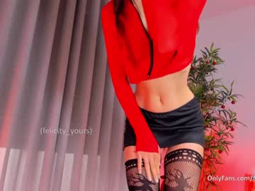 girl
        felicity_yours cam image #2102896