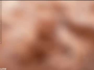 couple
        phqqipi cam image #4099571