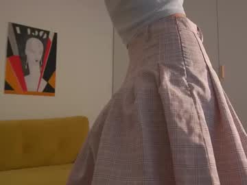 girl
        amaranoir cam image #4152153
