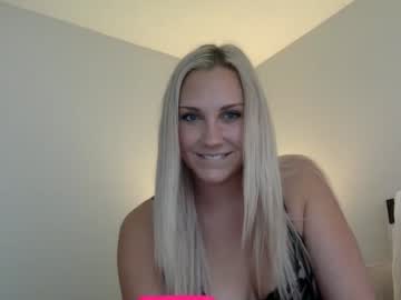 girl
        dreag3011 cam image #1229052