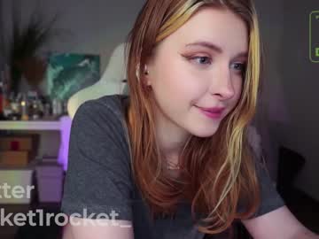 girl
        pocketrocket_ cam image #1924346