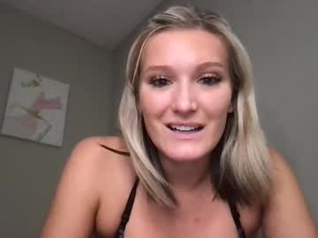 girl
        nancy_babe20 cam image #3032963