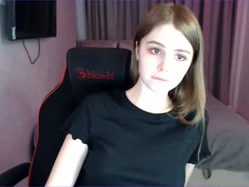 girl
        tripleprinces cam image #1147481