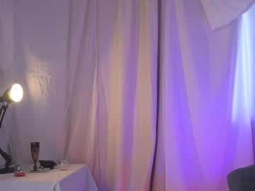 girl
        kateuwugirl cam image #1839681
