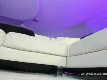 girl
        blonde_riderxxx cam image #1881997