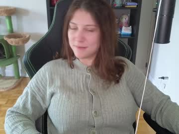 girl
        alexa_dream cam image #4547016