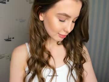 girl
        moree_me cam image #1597969