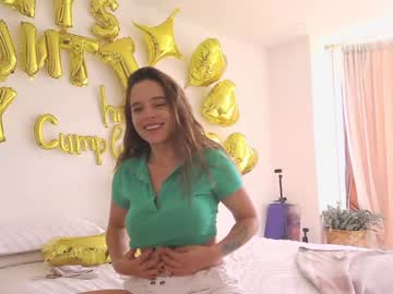 girl
        kendalltyler cam image #4282502