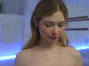 girl
        april_blush cam image #3197241