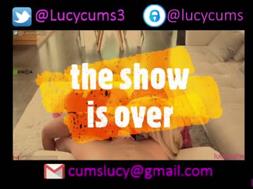 couple
        lucycums cam image #1093962