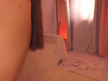 girl
        sunny_maria cam image #1541005