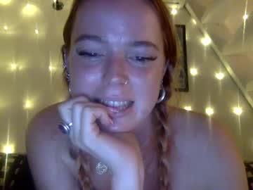 girl
        princessgingersnap cam image #760280