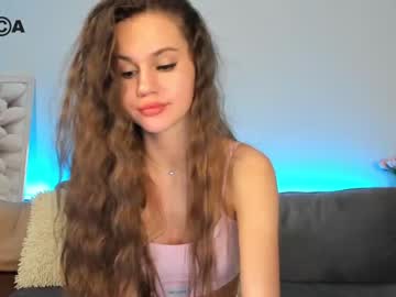 girl
        mia_devill cam image #457407