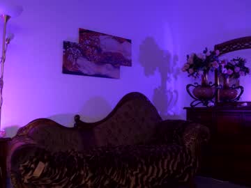 girl
        jessiccaburns cam image #497670