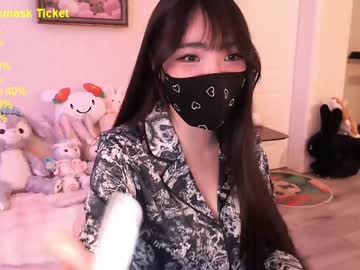 girl
        isbunny_ cam image #2412717