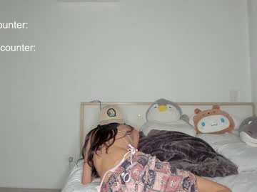 girl
        lonelly_lolly98 cam image #2895750