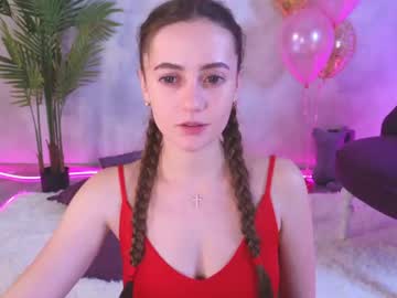 girl
        angelina_new cam image #2088129