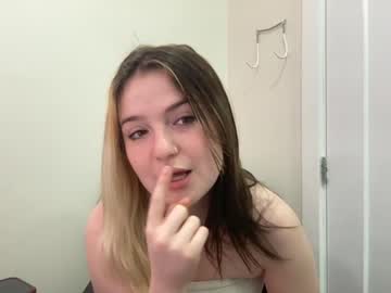 girl
        elliebbyxx cam image #2828416
