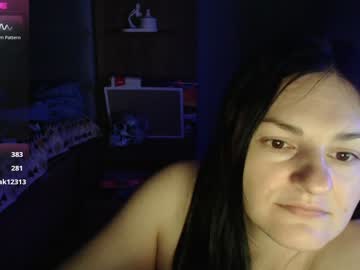girl
        stacy_davise cam image #3441084