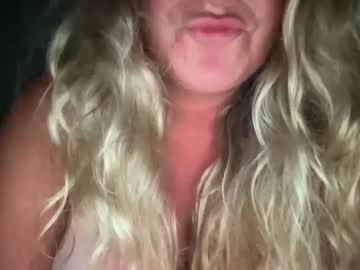 girl Webcam Girls Sex Thressome And Foursome with caromarie97