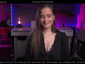 girl
        hermione_potter_couple cam image #563164