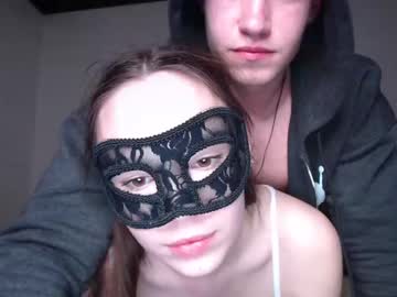 couple
        droolxxxl cam image #2511461