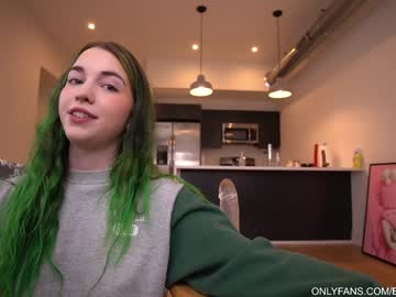 girl
        bailey_eilish cam image #1428690