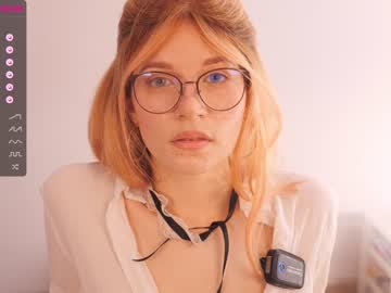 girl
        illegaldream cam image #274744