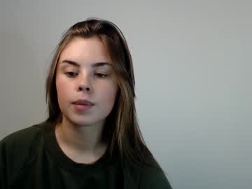 girl
        omelia_cute cam image #1932202