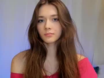girl
        willa_williams cam image #323153