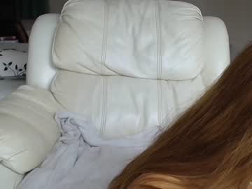 girl
        mandy138 cam image #350472