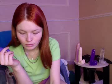 girl
        sonya__shine cam image #533279