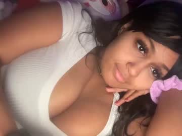 girl
        blackgurlkitty cam image #517017