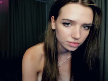 girl
        daisyfoulks cam image #3125893