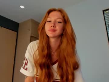 girl
        jerkoffstation cam image #4467097