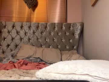 girl
        itsmelolax cam image #3793881