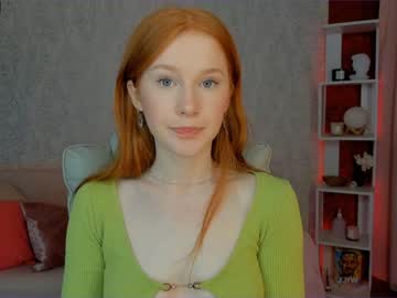 girl
        madeline_jackson cam image #938492