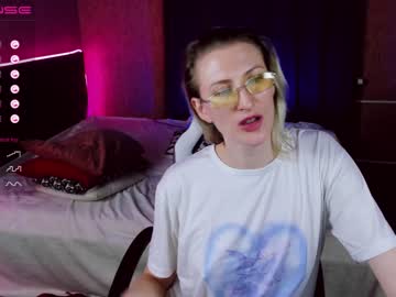 girl
        eva__blonde cam image #486891