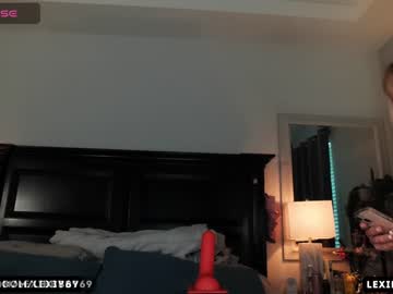 girl
        lexibby69 cam image #2591922