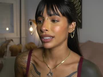 girl
        kaligray10 cam image #4081979