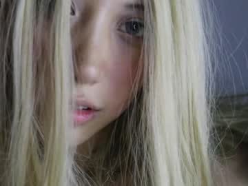 girl
        wendy_daniela cam image #1861814